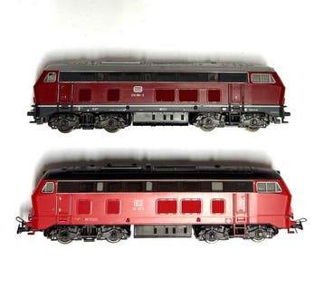 Roco H0 - Diesellocomotief (1) - BR215 - DB, Hobby en Vrije tijd, Modeltreinen | H0, Nieuw