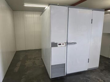 Koelcel 181 x 150 x 200 cm stekker klaar