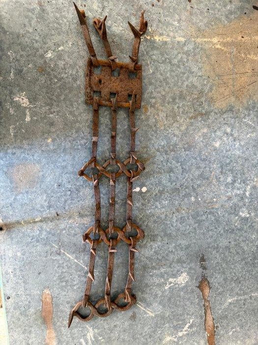 Decoratief ornament - Collar perro hierro - Spanje, Antiek en Kunst, Antiek | Overige Antiek
