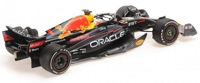 Minichamps 1:18 - Modelauto - ORACLE RED BULL RACING RB 18, Hobby en Vrije tijd, Modelauto's | 1:5 tot 1:12