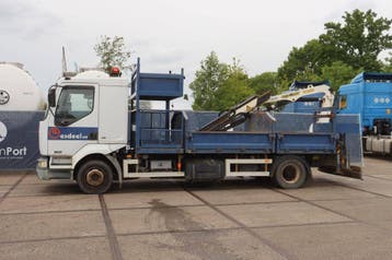 Veiling: Kraanwagen Renault Midlum 220CDI Diesel 215pk 2003