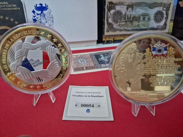 Wereld. Vatican 1868 Silver, USA Silver 1964 Half Dollar &, Postzegels en Munten, Munten | Europa | Niet-Euromunten