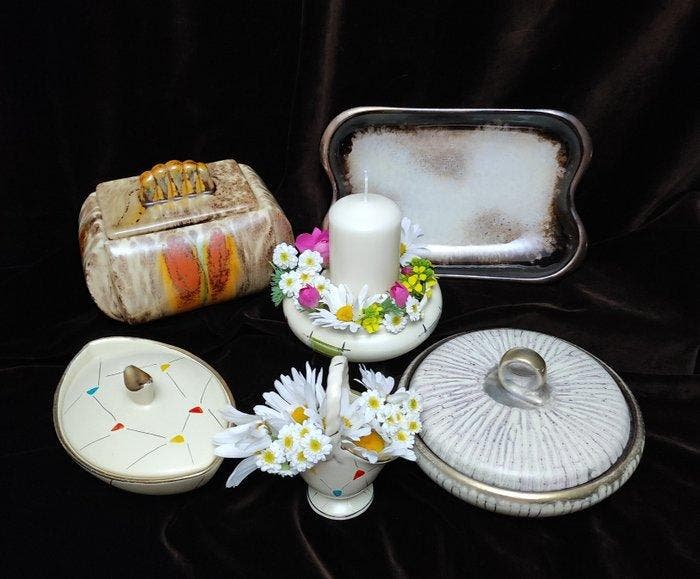 Themacollectie - Decoratieve keramische objecten, onder meer, Antiquités & Art, Antiquités | Jouets