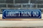 Lambretta parking only, Verzenden