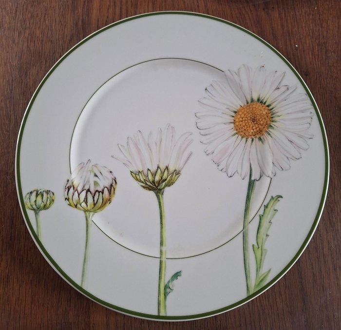 Villeroy & Boch - Série 6 Grandes Assiettes  FLORA  ,, Antiek en Kunst, Antiek | Meubels | Tafels