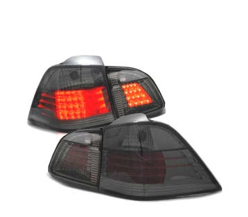 FEUX ARRIÈRE POUR BMW E61 04-07 TOURING LED FUMÉ, Verzenden