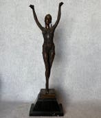 Naar D.H. Chiparus. - Beeld, Stijlvol elegant figuur 65 cm /