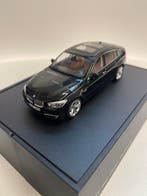 1:43 - Model sportwagen (2) - BMW 5er Gran Turismo e BMW 5er