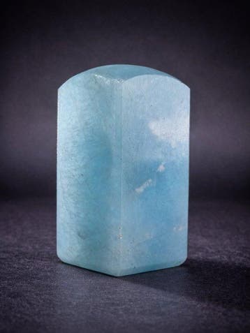 Tour en cristal d’aquamarine rare de 189 g – Bleu ciel doux