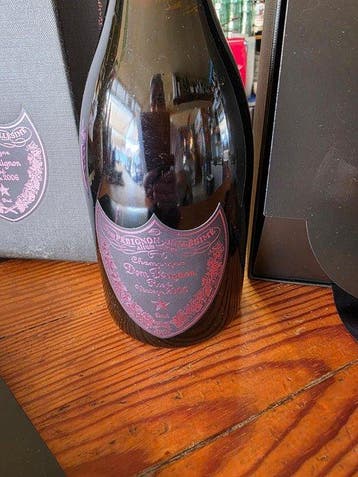 2006 Dom Pérignon - Champagne Rosé - 1 Bouteille (0,75 l), Verzamelen, Wijnen, Nieuw