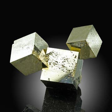 Haute qualité ! Pyrite amas de cristaux - Hauteur : 8.2 cm -