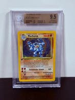 Pokémon - 1 Graded card - Machamp #8 Foil, First edition -, Nieuw