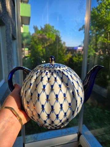 Lomonosov - Theepot - Porselein - Groot formaat 2 liter
