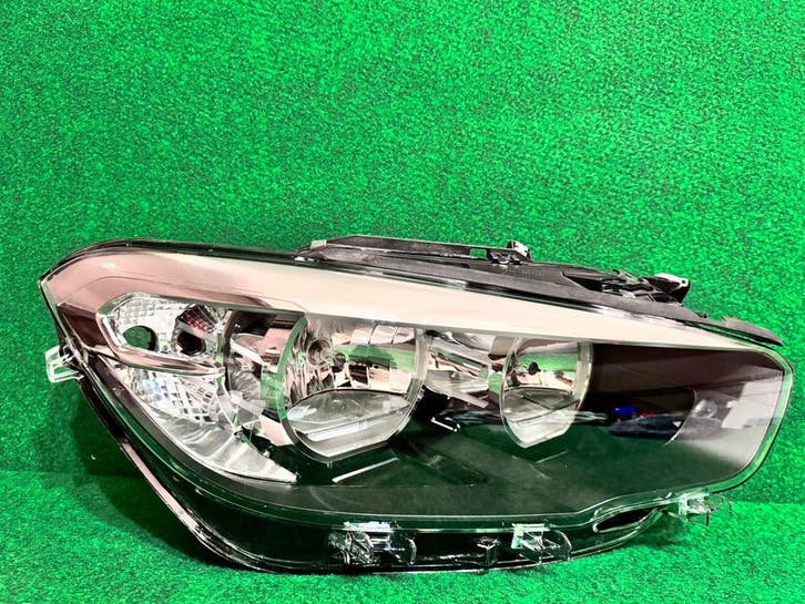 Phare av. droit BMW Serie 1 Phase 1 F20 F21 2015 - 2019 H7, Autos : Pièces & Accessoires, Éclairage, BMW, Utilisé, Enlèvement