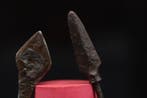 Viking (Noordisch) - 2 x Grote IJzeren Militaire Arrowhead -