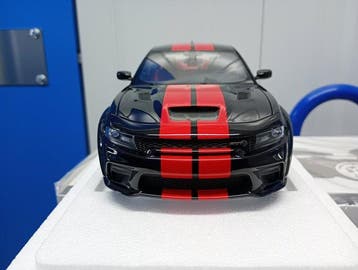 Autoart 1:18 - Voiture de sport miniature - Dodge Charger
