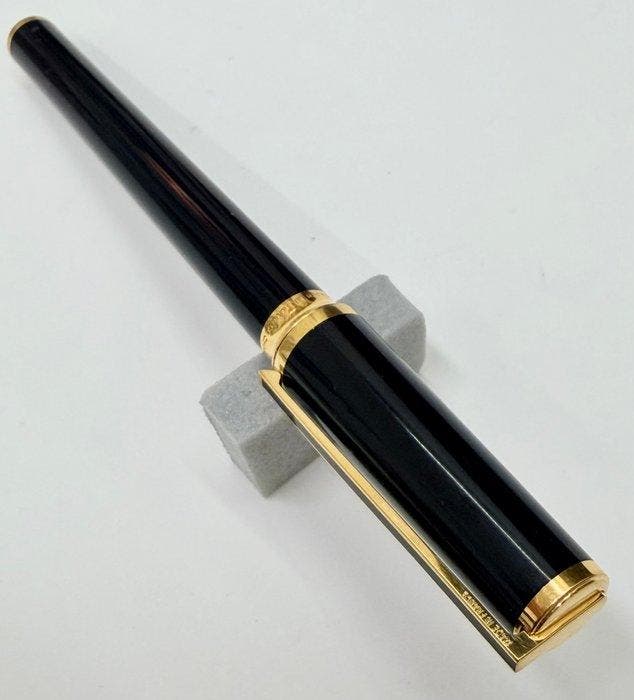 S.T. Dupont - Line d - Stylo à plume, Collections, Stylos