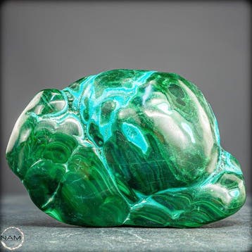 Natuurlijke vrije vorm van malachiet & chrysocolla – een