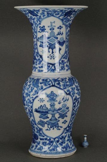 Vaas - Porselein - China - Kangxi (1662-1722) - 100, Antiek en Kunst