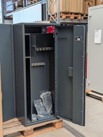 MustangSafes GE-600-K-L (demo) met dubbelbaard sleutelslot, Verzenden, Gebruikt, Brandkast