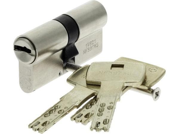 Veiling - DOM Saturn extra veilige profielcilinder met 3 sle, Doe-het-zelf en Bouw, Hang- en Sluitwerk