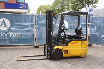 Veiling: Heftruck OM Carrelli XE15-3 Elektrisch 1500kg 4.47m, Ophalen