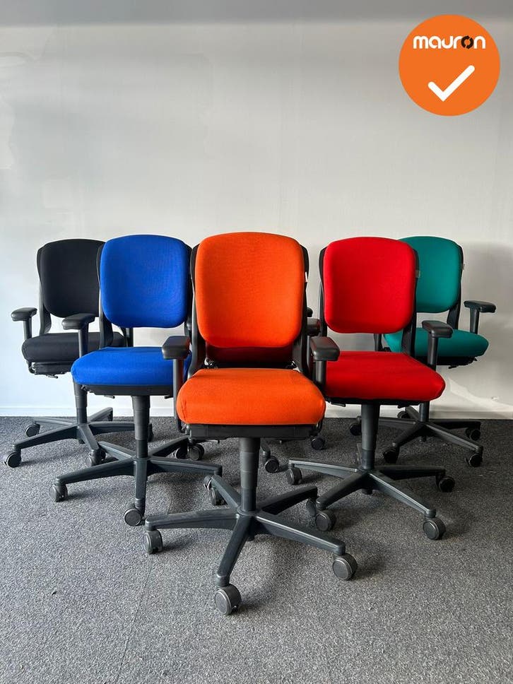 Ahrend 230 bureaustoel - refurbished  - medium rug - nieuwe, Articles professionnels, Aménagement de Bureau & Magasin | Mobilier de bureau & Aménagement