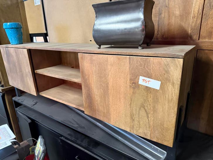 Tv meubel mangohout, Maison & Meubles, Armoires | Mobilier de télévision