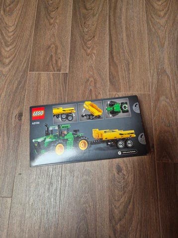 Lego Set - 42136 - Technic - John Deere 9620R 4WD Tractor, Kinderen en Baby's, Nieuw