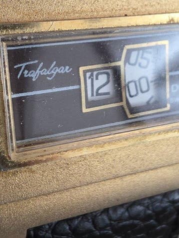 Trafalgar - Mechanical Digital Jump – Cal. 8800 – Swiss Made
