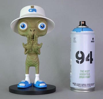 Truteau (1970) - Alien Fanatic (White)