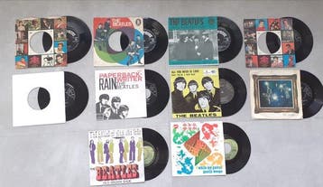 Beatles - Ten highly sought-after Dutch singles from their, Nieuw in verpakking