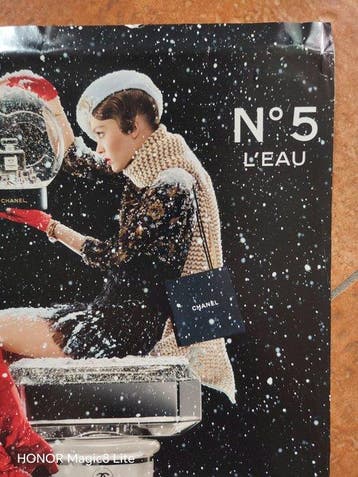 Anonymous - Chanel - N°5 LEAU 2019 - Jaren 2010