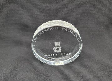 Hasselblad Handmade Presse-papier To commemorate the, Audio, Tv en Foto, Nieuw