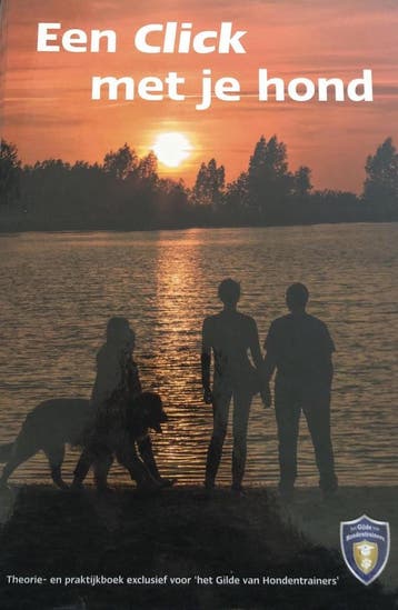 Een click met je hond 9789082244007 Jolien Schat, Verzenden, Zo goed als nieuw, Jolien Schat