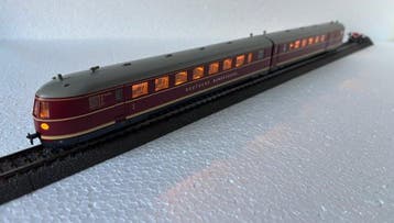 Märklin H0 - 37772 - Treinstel (1) - VT04.5 diesel treinstel, Nieuw