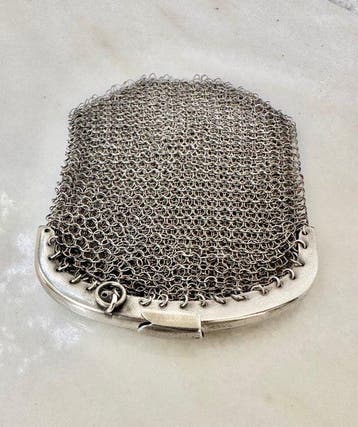 Beeldje - Coin purse with two clasps - Massief zilver