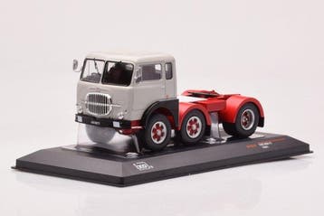 IXO 1:43 - Model vrachtwagen - Fiat 690 T1 1961