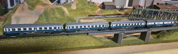 Trix N - Ensemble de train (4) - Wagon de voyage en livrée, Hobby en Vrije tijd, Modeltreinen | N-Spoor, Nieuw