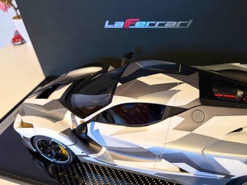 BBR 1:12 - Modelauto - Ferrari LaFerrari 2013 Matt