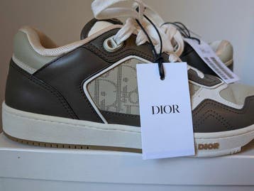 Dior - Low-top sneakers - Maat: EU 44, Nieuw