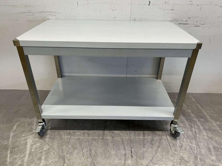 Table de travail mobile sur roulettes en acier inoxydable, Zakelijke goederen, Horeca | Overige, Verzenden