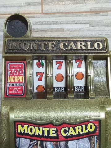 Machines à sous - Machine à sous métallique, Monte-Carlo