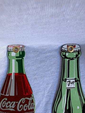 Vintage Coca-Cola & 7UP emaille reclameplaatjes set –