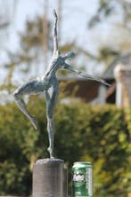 sculptuur, dancing woman - 63 cm - Marmer, Brons