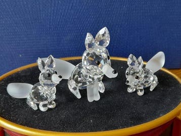 Swarovski - Figurine - Moeder vos met 2 jongen (3) - Cristal
