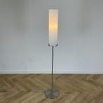 IDL Italiaans design vloerlamp met wit glazen kap, Gebruikt