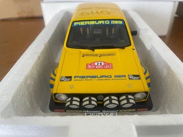 Otto Mobile 1:18 - Voiture miniature - Volkswagen Golf I, Hobby & Loisirs créatifs