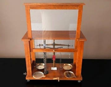 Becker - Apothekersweegschaal - Hout, Metaal, Messing -, Antiquités & Art