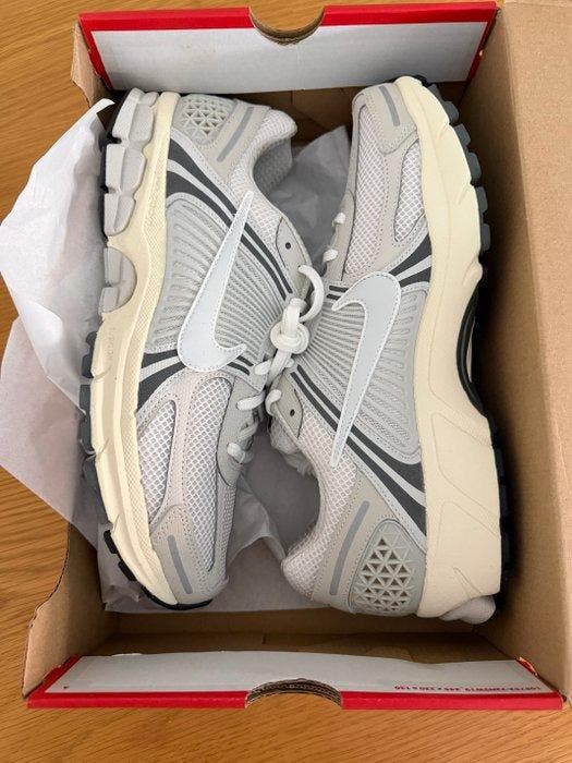 Nike - ZOOM VOMERO 5 - Sneakers - Maat: EU 46, Kleding | Heren, Schoenen
